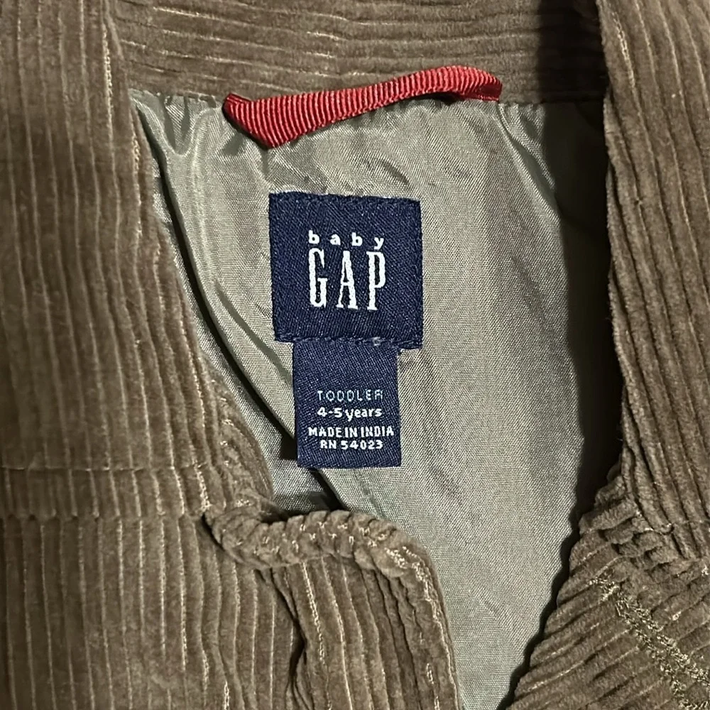 Gap corduroy sports coat Size 4-5 years
